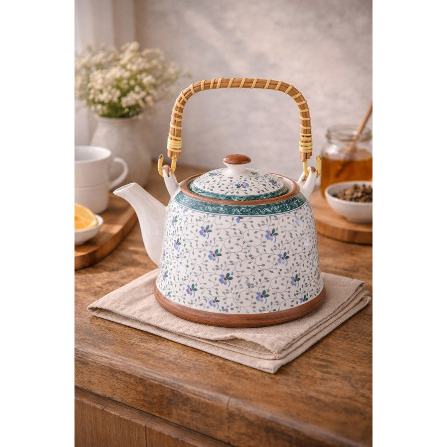 Teekanne mit Filter und Bambusgriff 700 ml Keramik Blau Ranken Grüne Borte 18x14x12 cm von Clayre & Eef (6CETE0046)