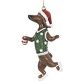 Weihnachtsanhänger Hund Dackel auf Schlittschuhen Pullunder Kugel Braun Grün Rot 6x3x10 cm von Clayre & Eef (6PR5307)
